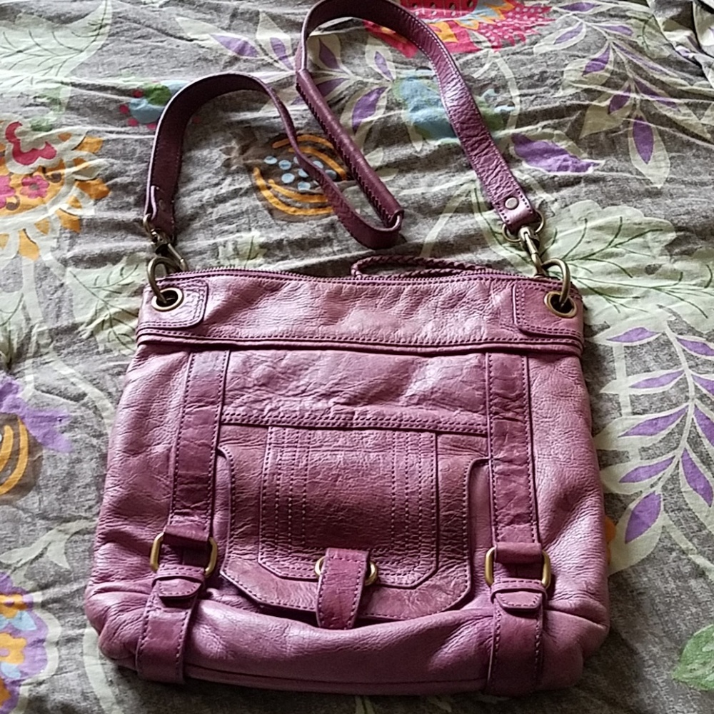 the Sak crossbody leather bag pretty lavender